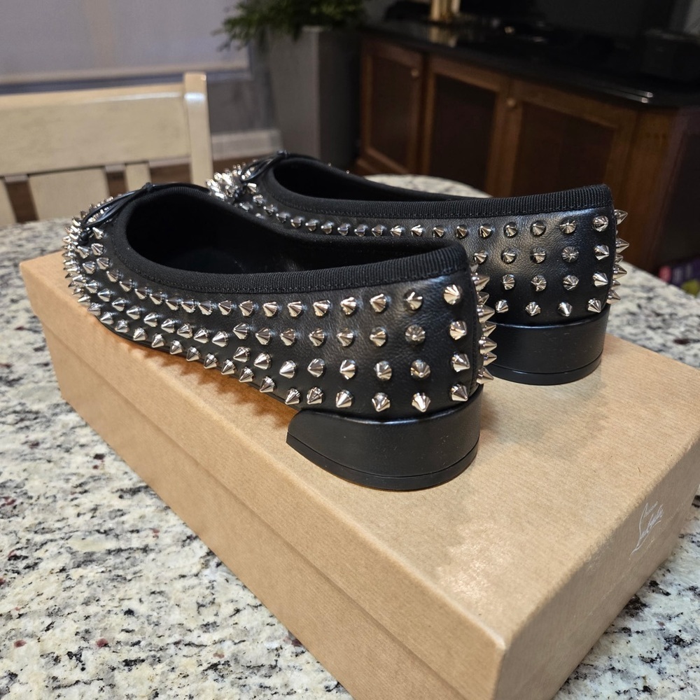 NEW Christian Louboutin Sweetie Jane Spikes Black Studded Flats Size 37 - Picture 6 of 13